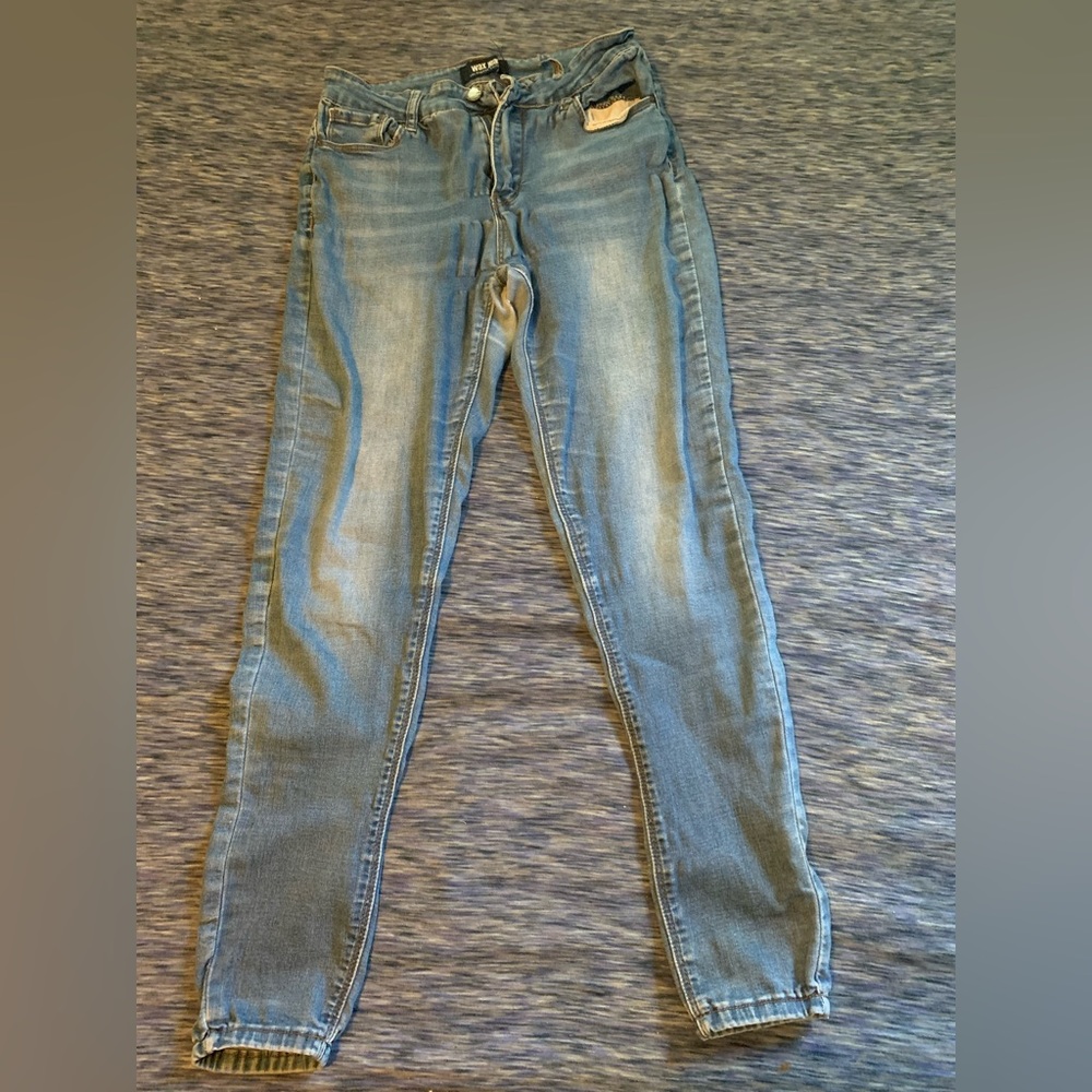 Jeans - Picture 3 of 3